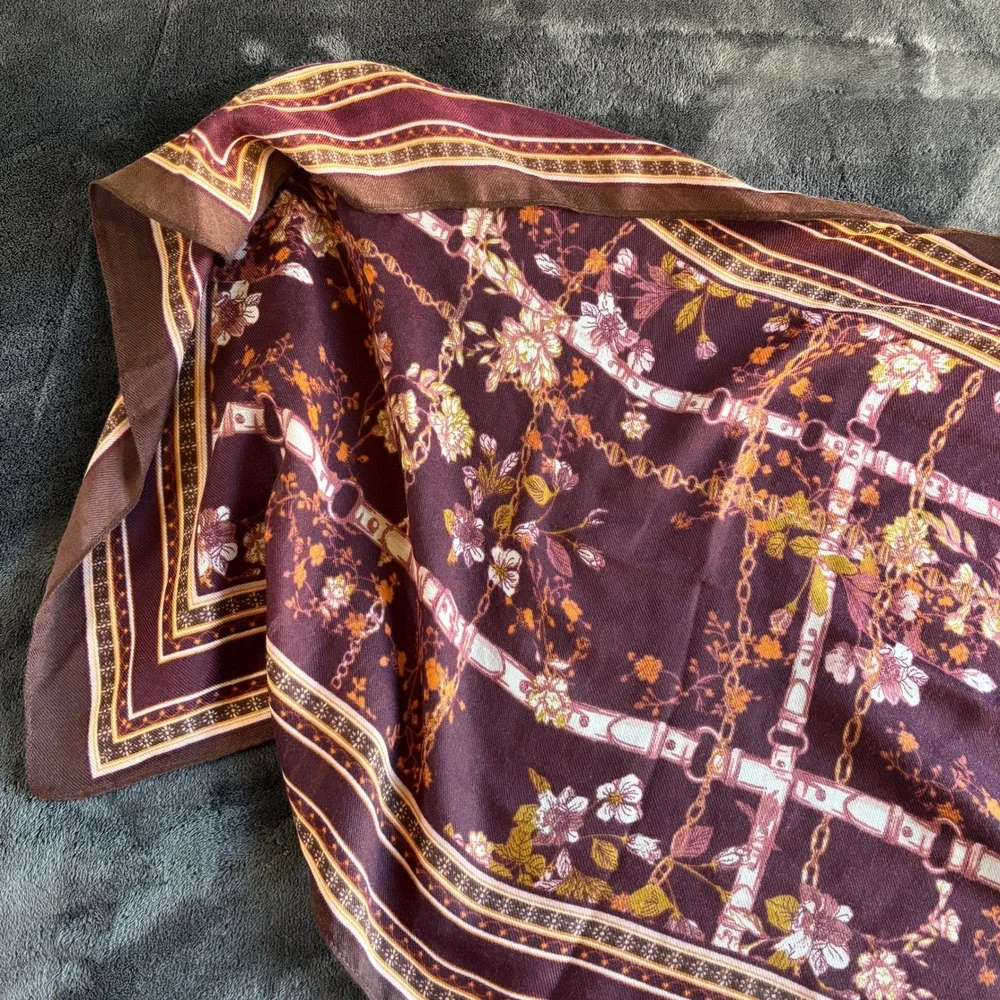 Womens Burgundy‎ Floral Chain Border Print Lightweight Scarf One Size